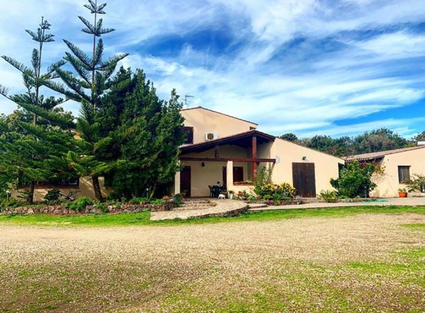 Villaurbana Agriturismo Terra Noas מראה חיצוני תמונה